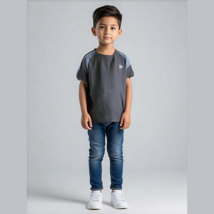 Dunlop sports T-shirt size 5